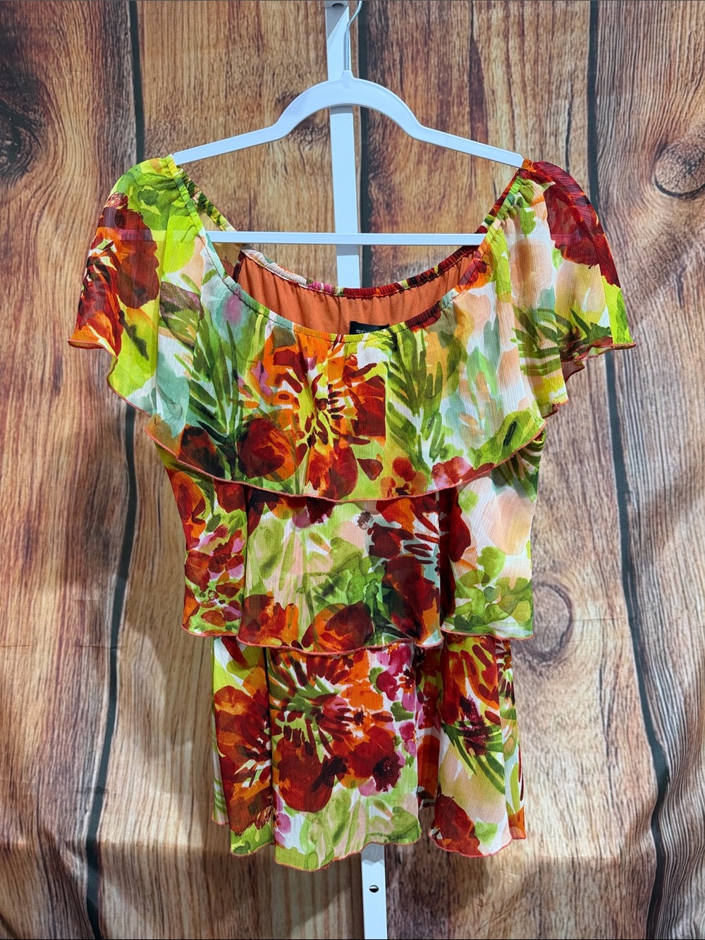 🚨(4/$10) Spense Ruffle Tiered Blouse Size S